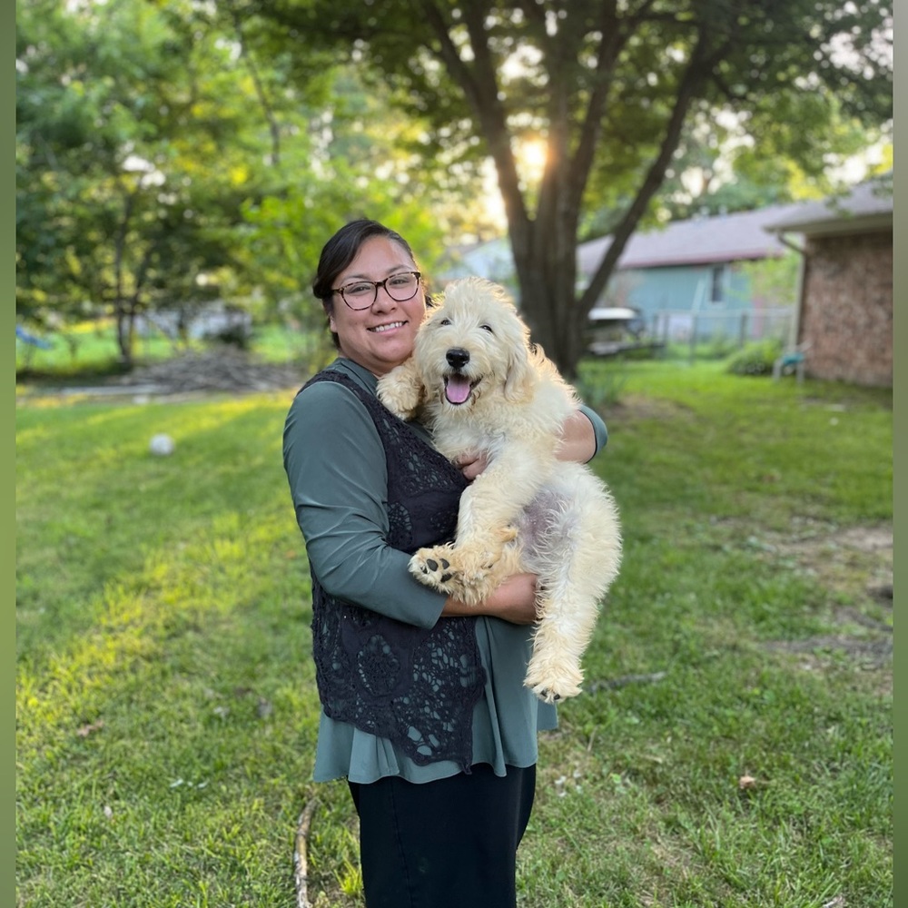 Meet your Posher, Mayra